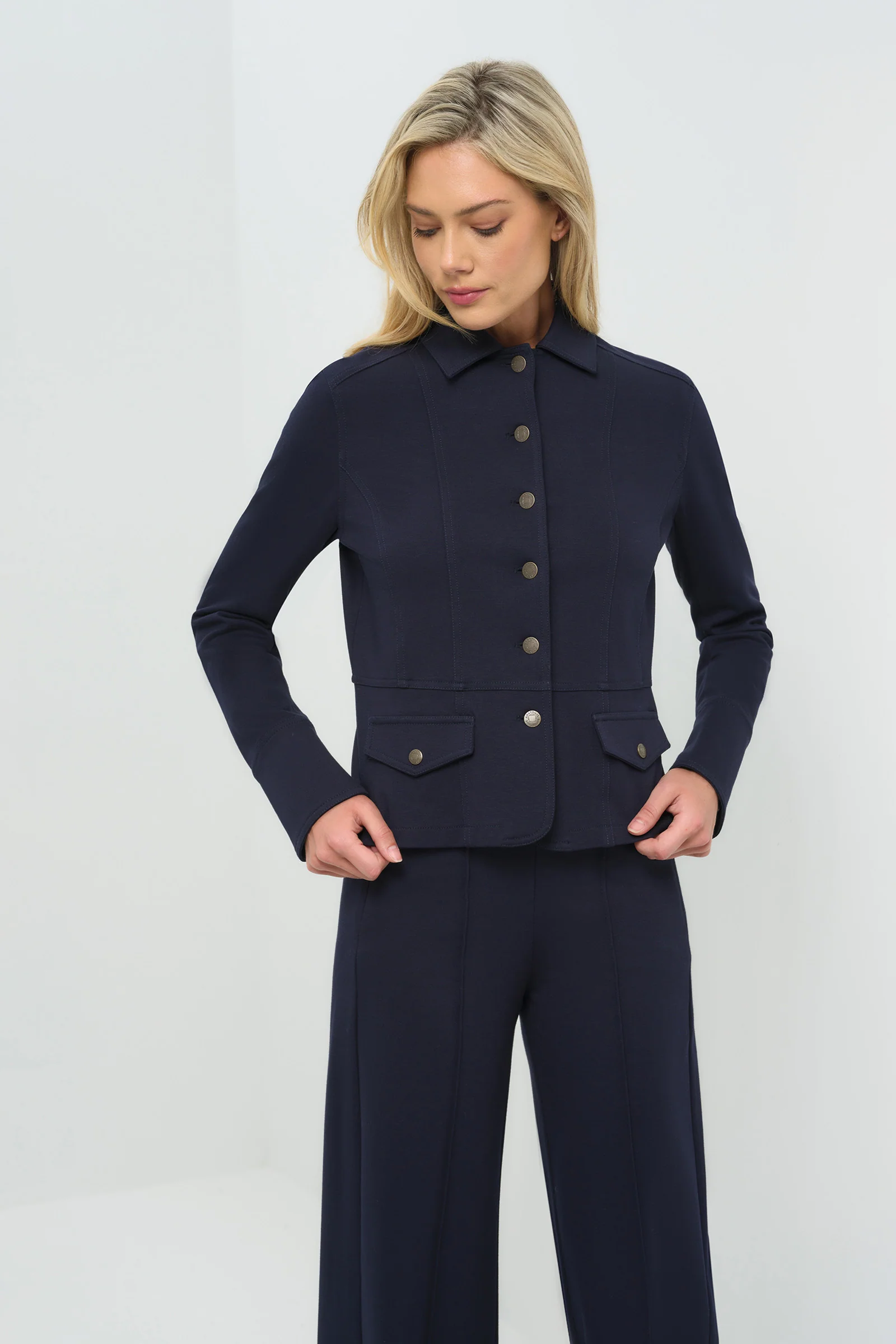 Caprice Ponte Cropped Tailored Jacket - Image 3