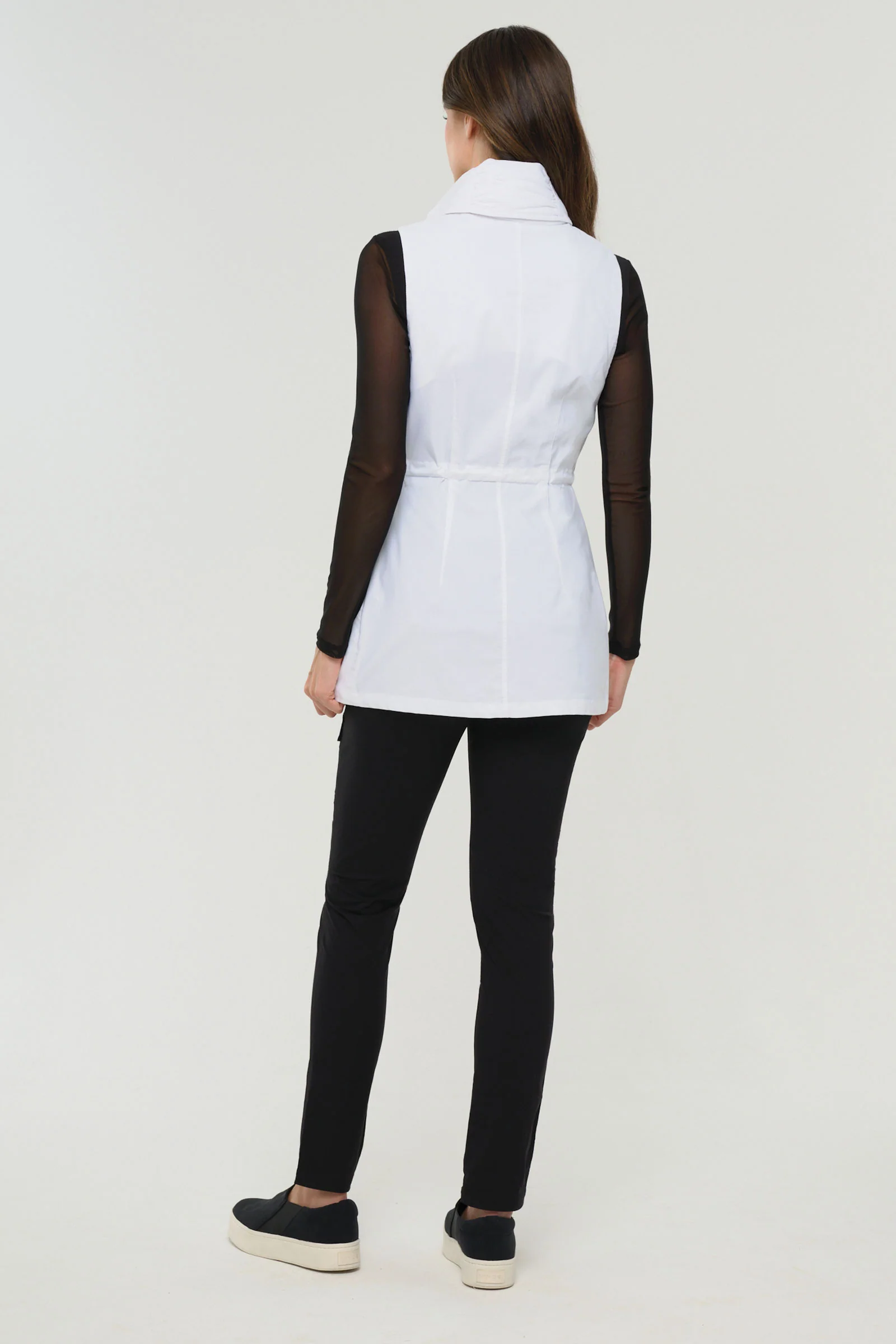 Delaney Travel Vest - Image 19