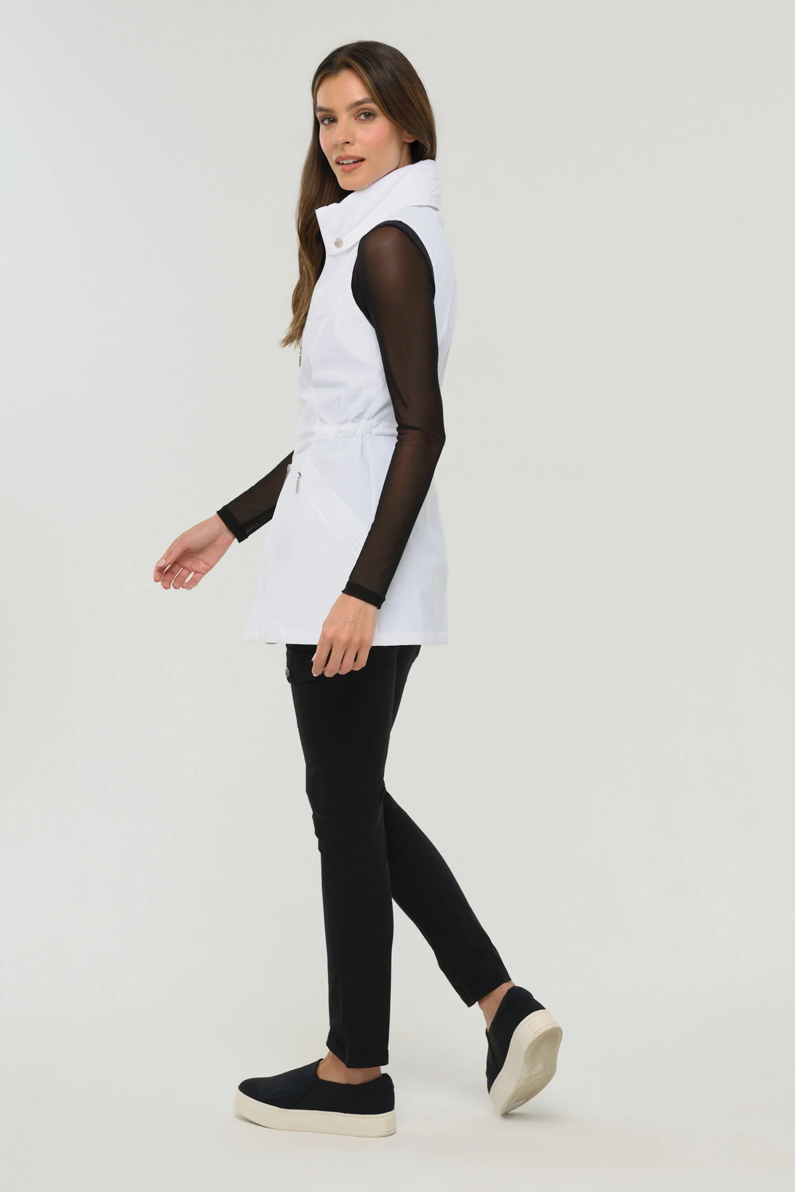Delaney Travel Vest - Image 20