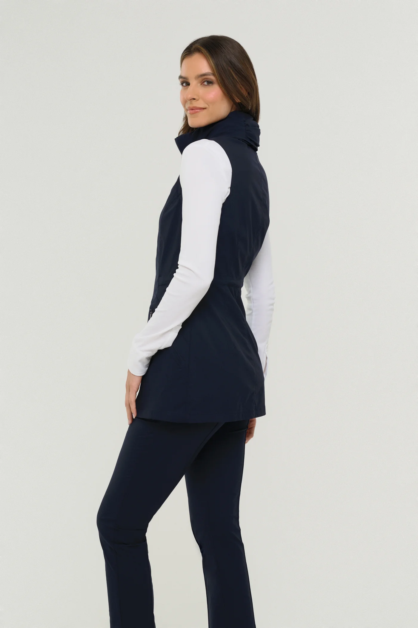 Delaney Travel Vest - Image 5
