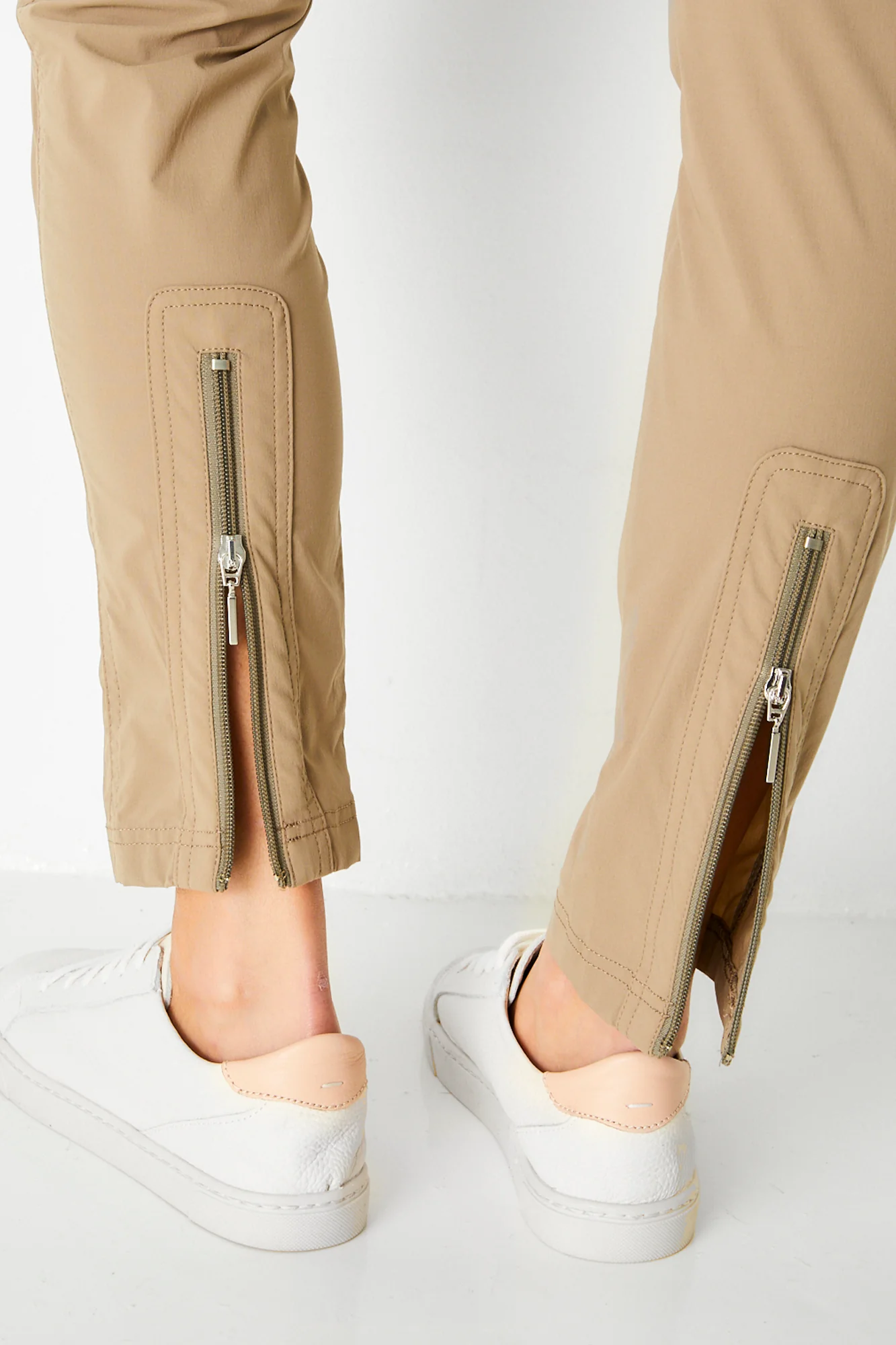 The Susan Skinny Ankle Pant - Image 25